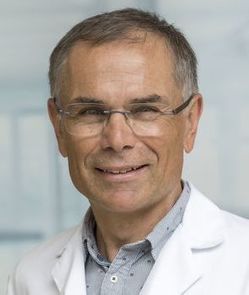 Prim. Dr. Adrian Kamper