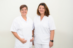 Am Bild von links: Mag. Monika Back und Mag. Margot Schell leiten die Gruppe