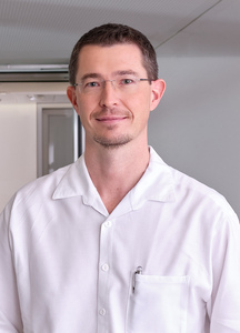 Ordensklinikum Linz                                                                                                         Prim. Priv.-Doz. Dr. Martin Martinek, PhD, MBA