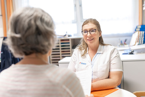 Das Team vom Entlassungsmanagement unterstützt Patienten, die sich stationär im  Klinikum befinden, und deren Angehörige in allen Belangen rund um Pflege und Betreuung.